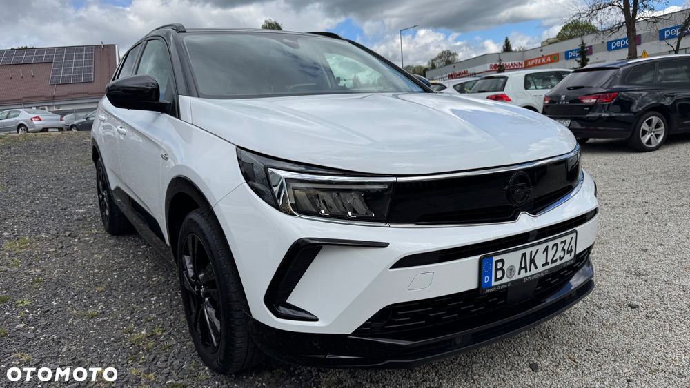 Opel Grandland 1.2 DI Automatik GS Line - 3