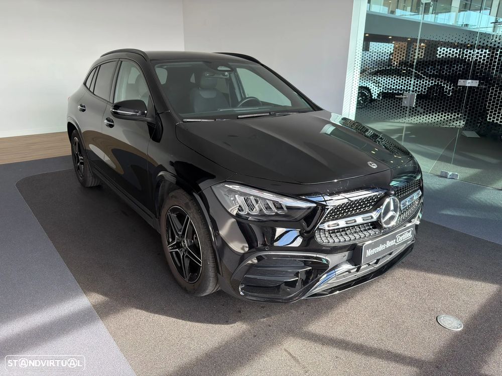 Mercedes-Benz GLA 180 d AMG Line - 3