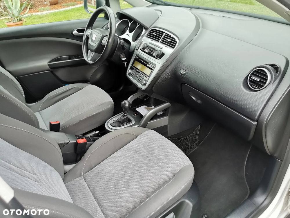 Seat Altea 2.0 TDI Style DSG - 22