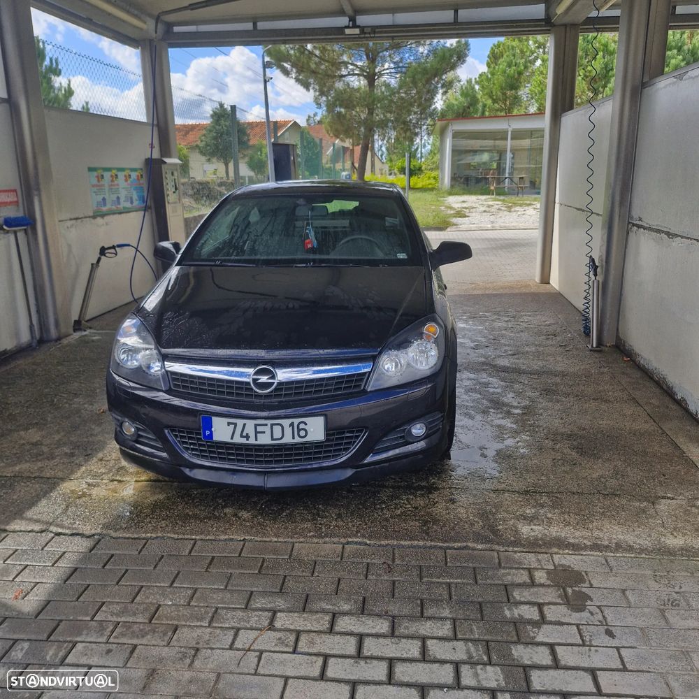 Opel Astra GTC 1.7 CDTI - 3