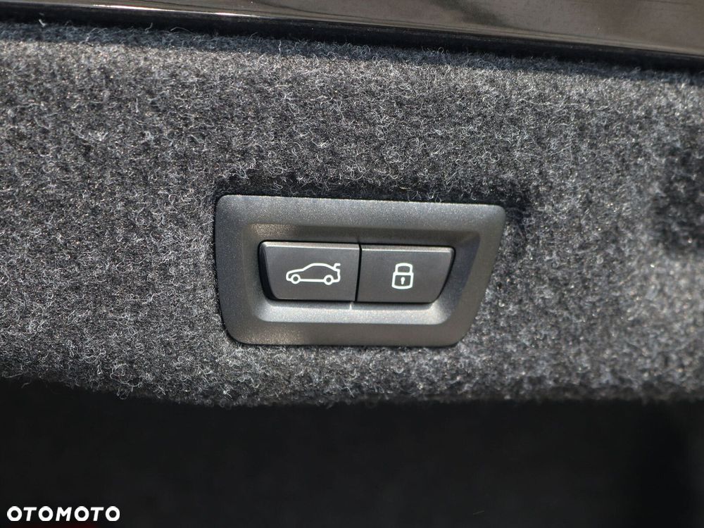 BMW Seria 5 - 26