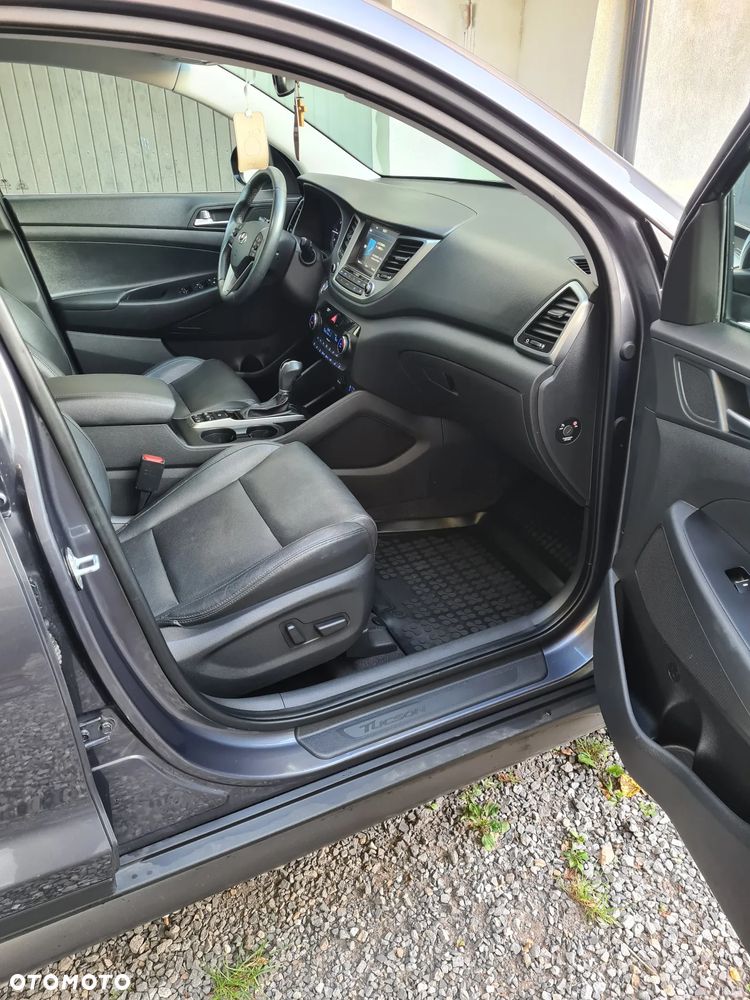 Hyundai Tucson 2.0 CRDI Premium 4WD - 9