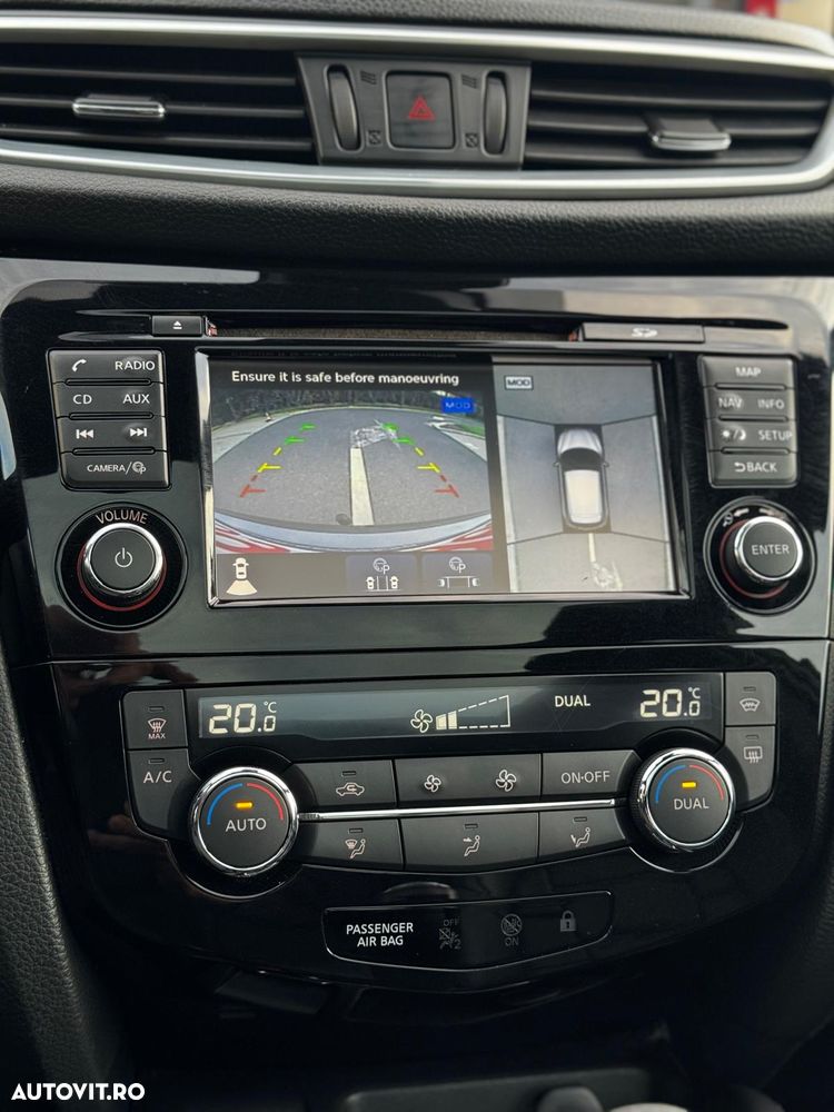 Nissan Qashqai 1.6 DCI Xtronic TEKNA+ - 6