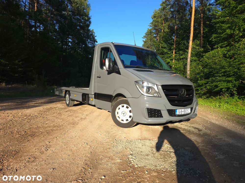 Mercedes-Benz Sprinter - 1