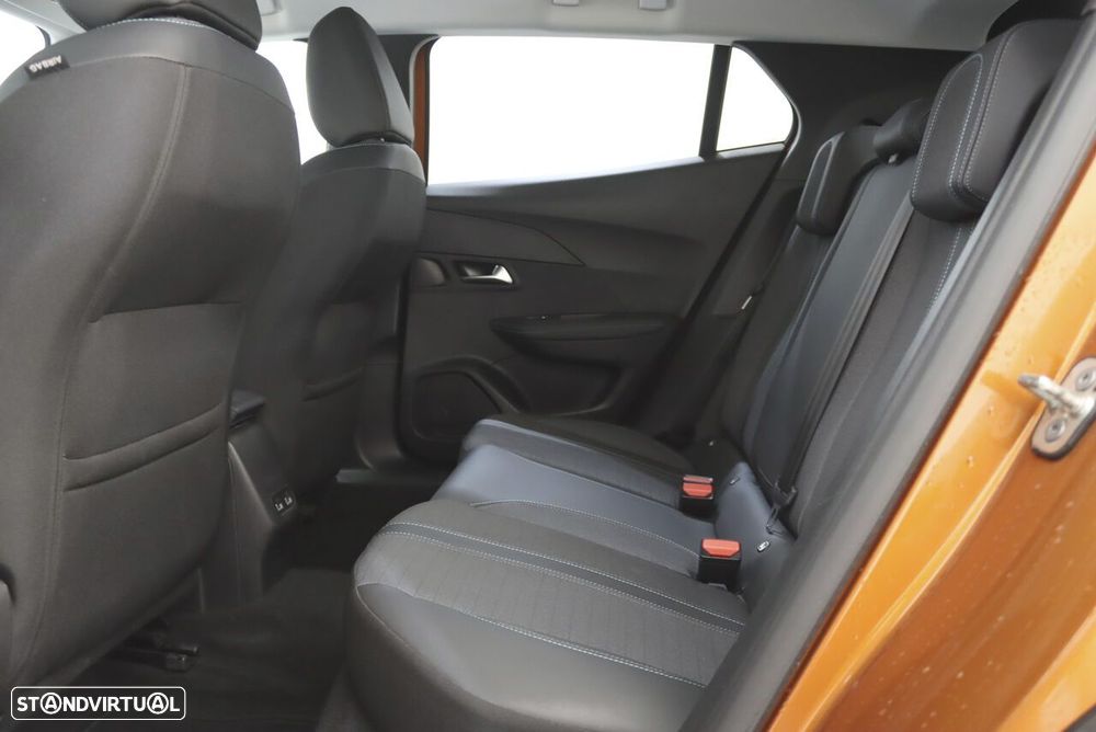 Peugeot e-2008 50 kWh Allure Pack - 9