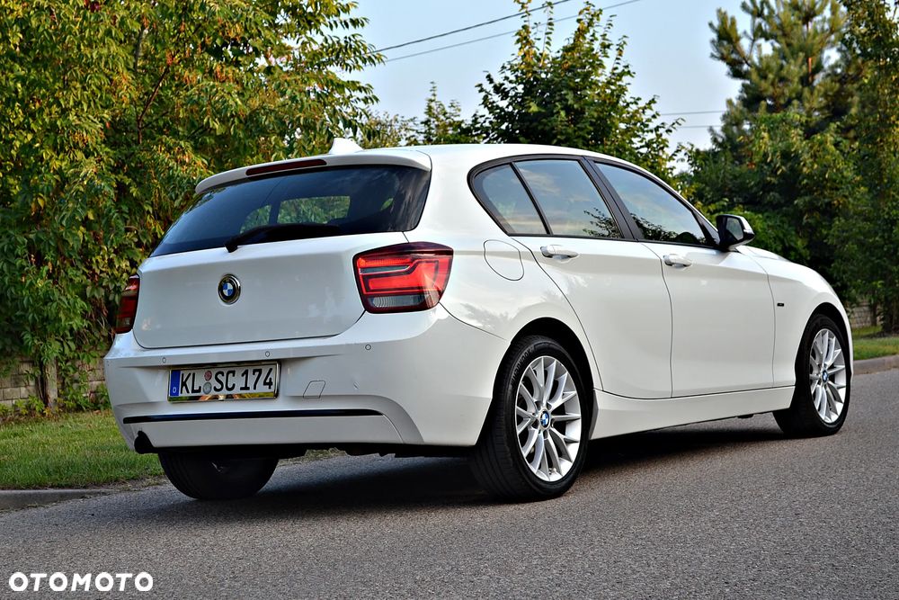 BMW Seria 1 120d xDrive Sport Line - 10