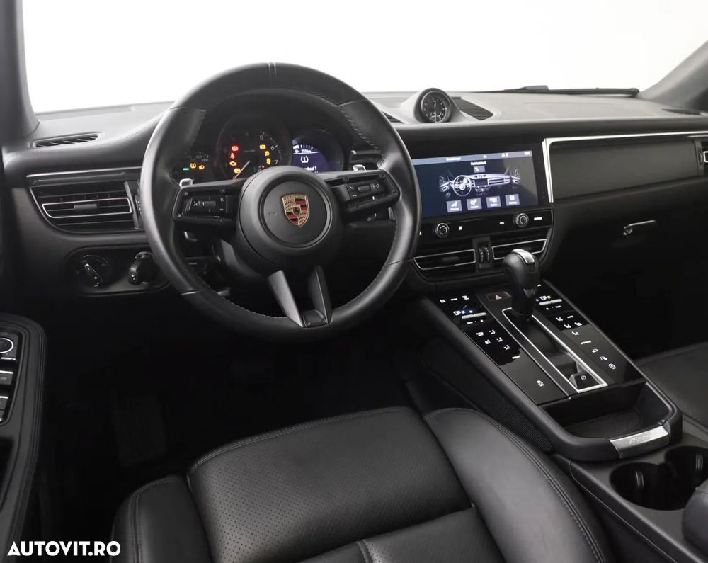 Porsche Macan Standard - 7