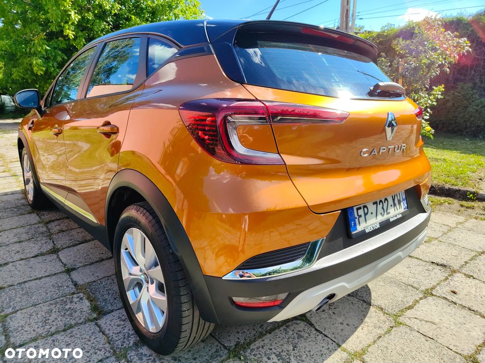 Renault Captur TCe 100 EXPERIENCE - 11