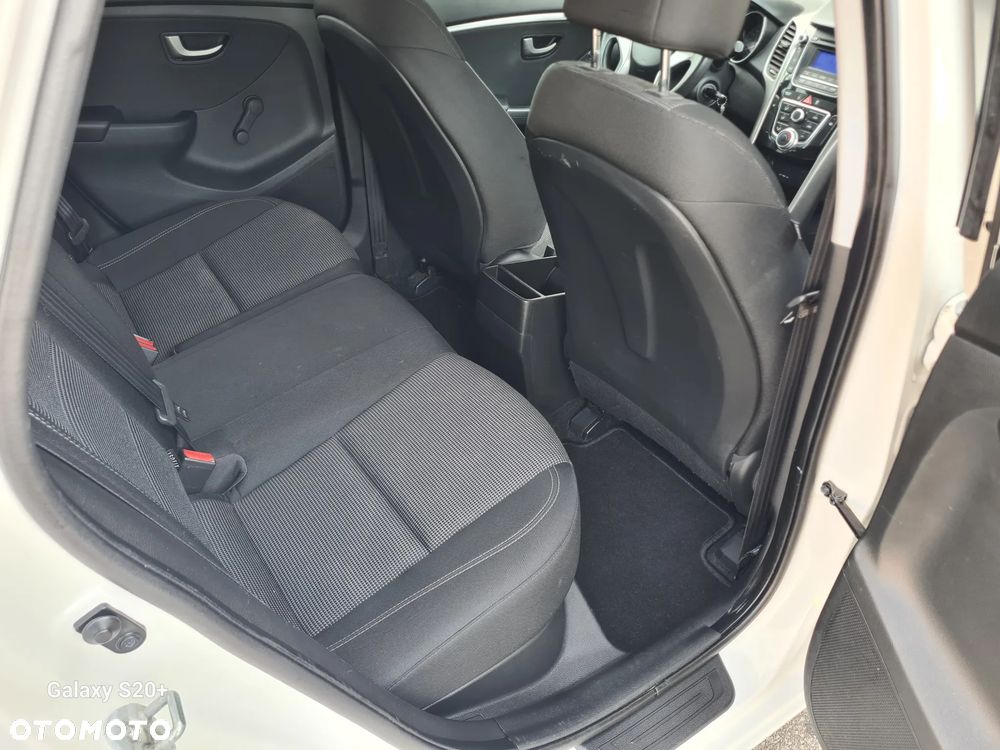 Hyundai i30 - 11