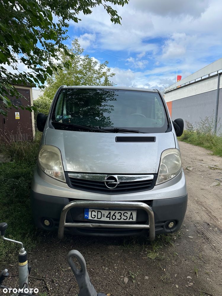 Opel Vivaro - 2