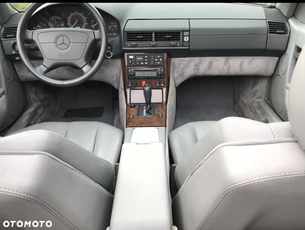 Mercedes-Benz SL - 7