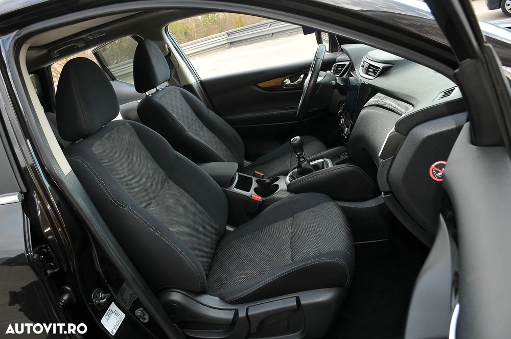 Nissan Qashqai 1.5 DCI N-Connecta - 9