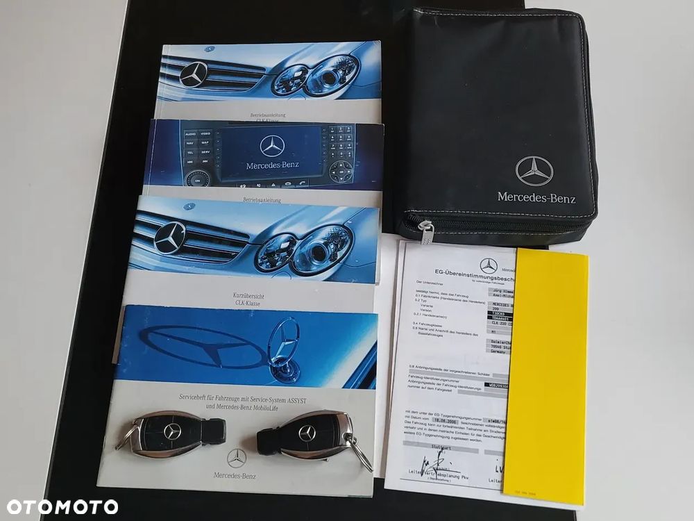 Mercedes-Benz CLK 220 CDI Automatik Avantgarde DPF - 17