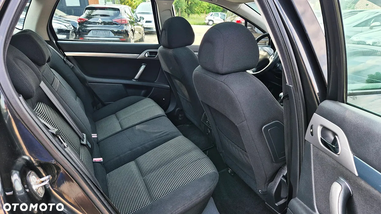 Peugeot 407 SW 135 Premium mit Exklusiv-Paket - 34