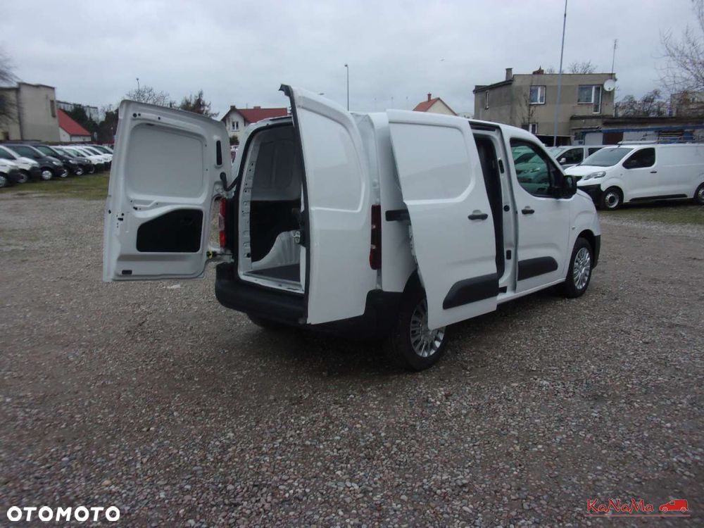 Toyota Proace City - 12