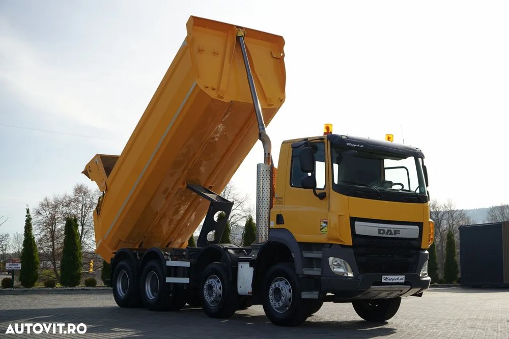 DAF CF 85.410 / 8x4 / BASCULĂ SPATE / CLAPETĂ HIDRAULICĂ / ANVELOPE 100% / MANUALĂ / EURO 6 - 1