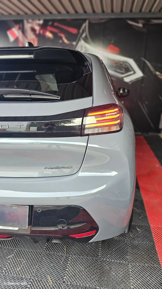 Peugeot 208 1.2 Hybrid Allure e-DCS6 - 50