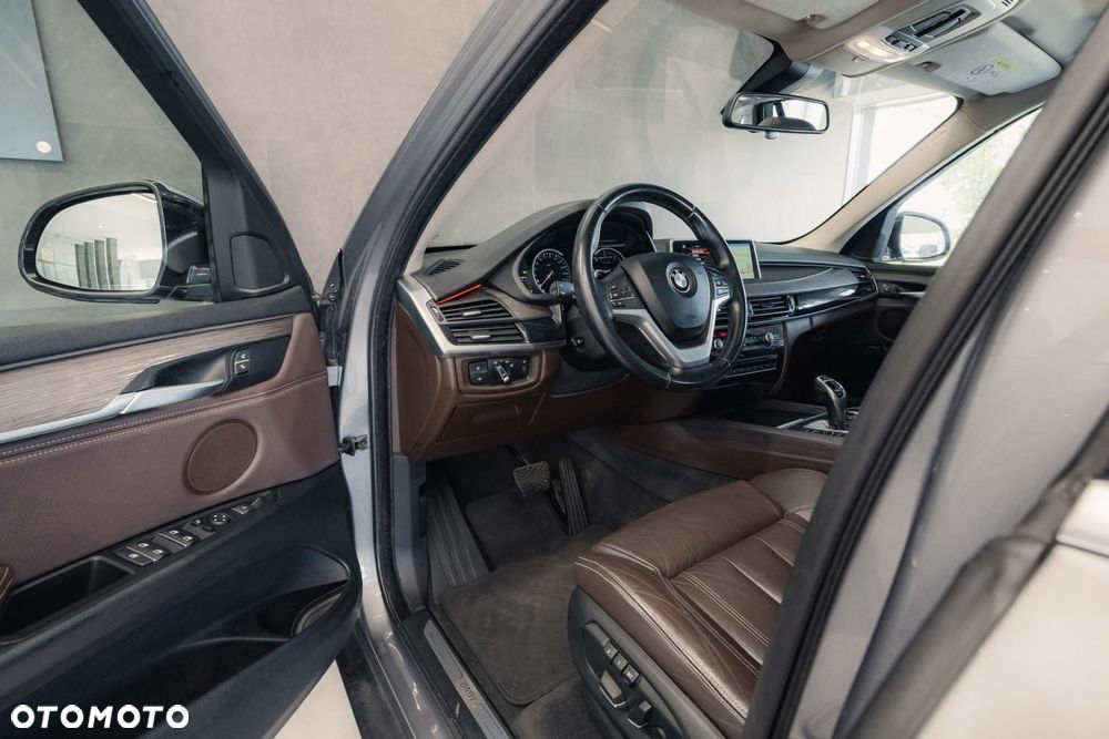 BMW X5 xDrive40d - 10