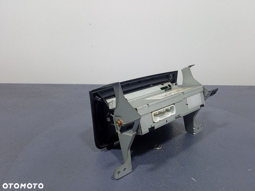 TOYOTA YARIS VERSO WYŚWIETLACZ RADIO 86110-52111 - 3