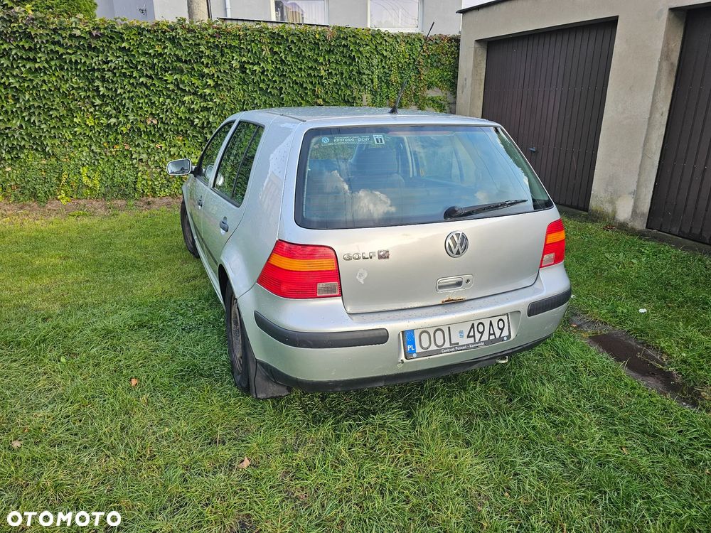 Volkswagen Golf IV 1.4 16V Basis - 5