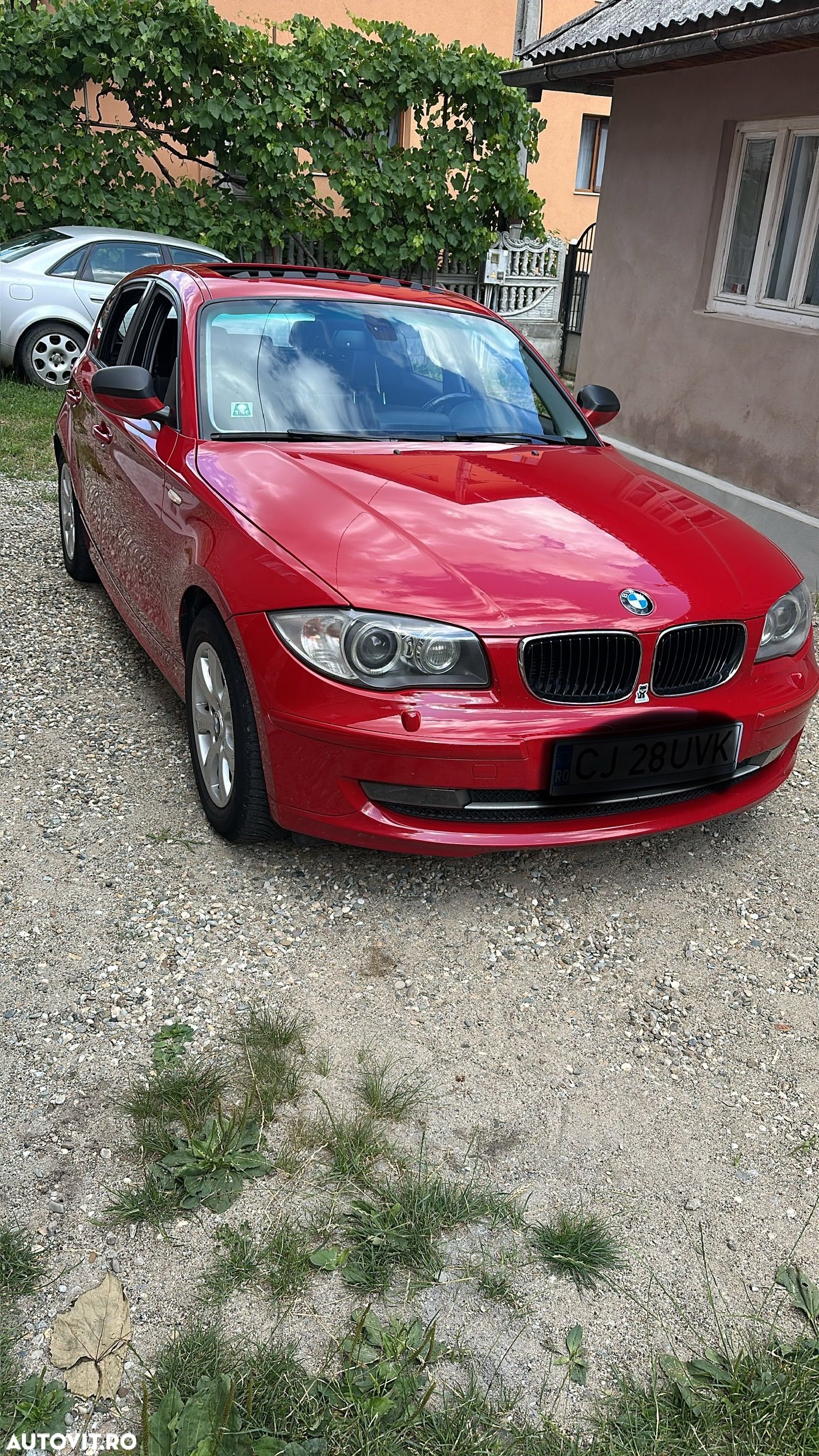 BMW Seria 1 120d DPF - 1