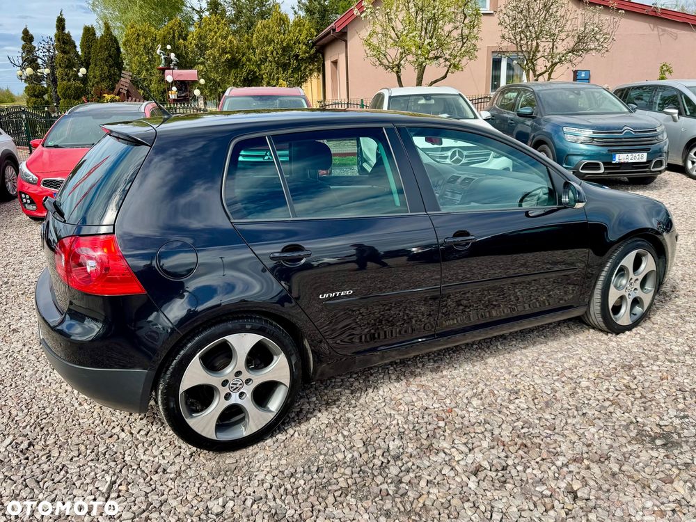 Volkswagen Golf 1.6 United - 25