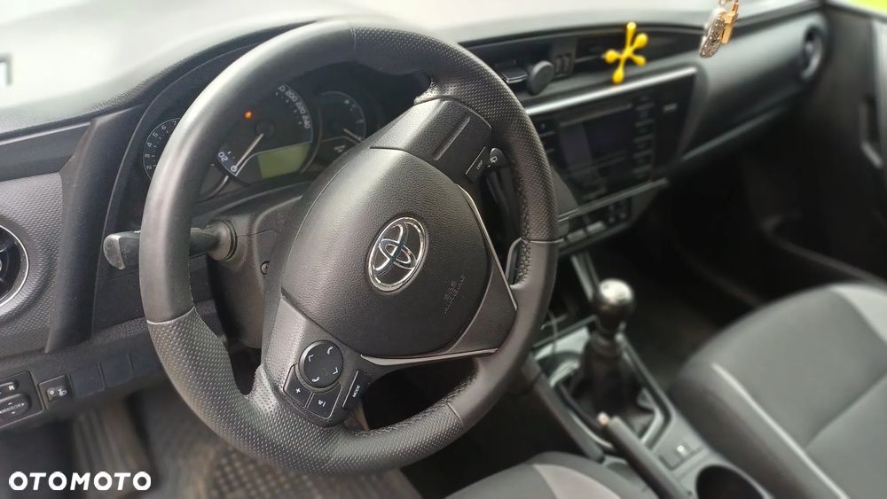 Toyota Auris 1.33 VVT-i Active - 21