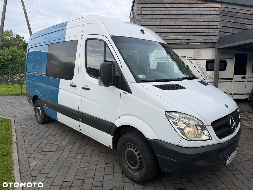 Mercedes-Benz Sprinter - 1