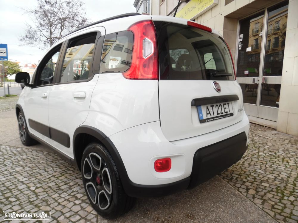 Fiat Panda 1.0 Hybrid City Life - 2