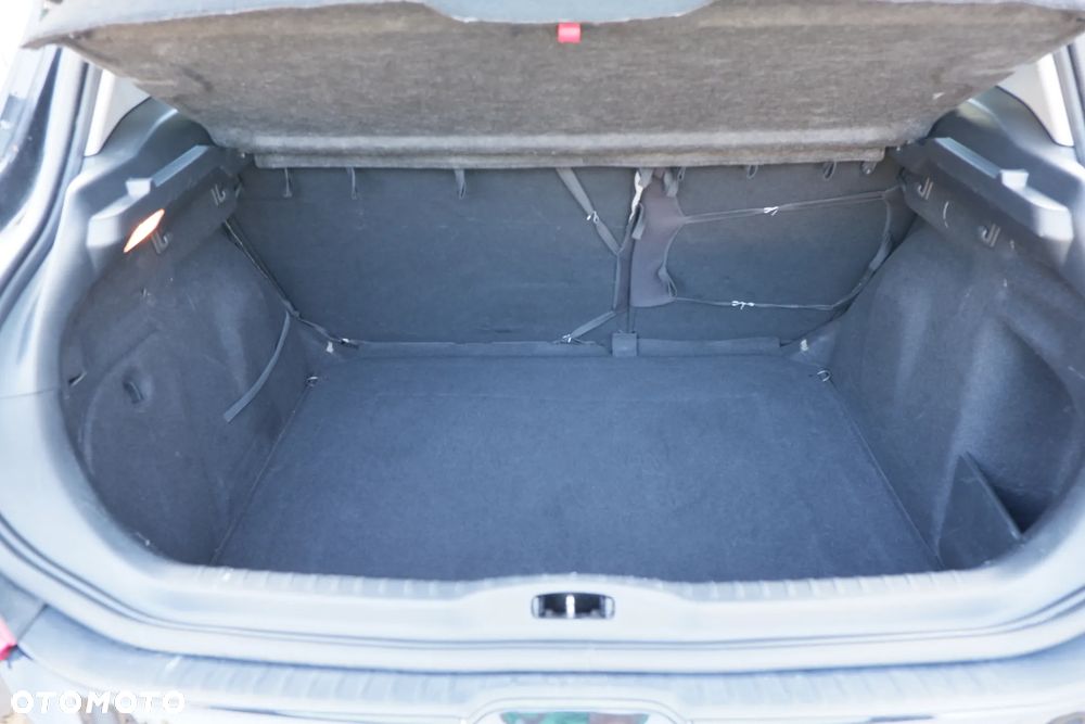Peugeot 308 1.4 Trendy - 13