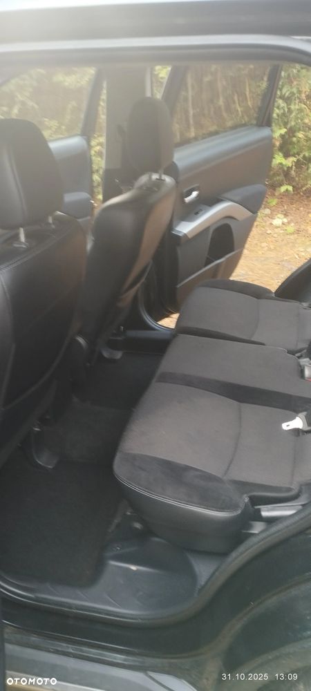 Mitsubishi Outlander 2.0 Intense + NAVI 2WD EU5 - 7