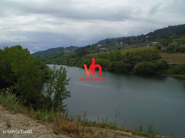 Quinta Magnifica Em Amarante Com Frente Rio e Possibilidade de Ancorad - Grande imagem: 3/20