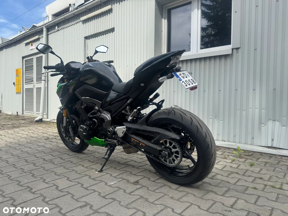 Kawasaki Z 900 - 13