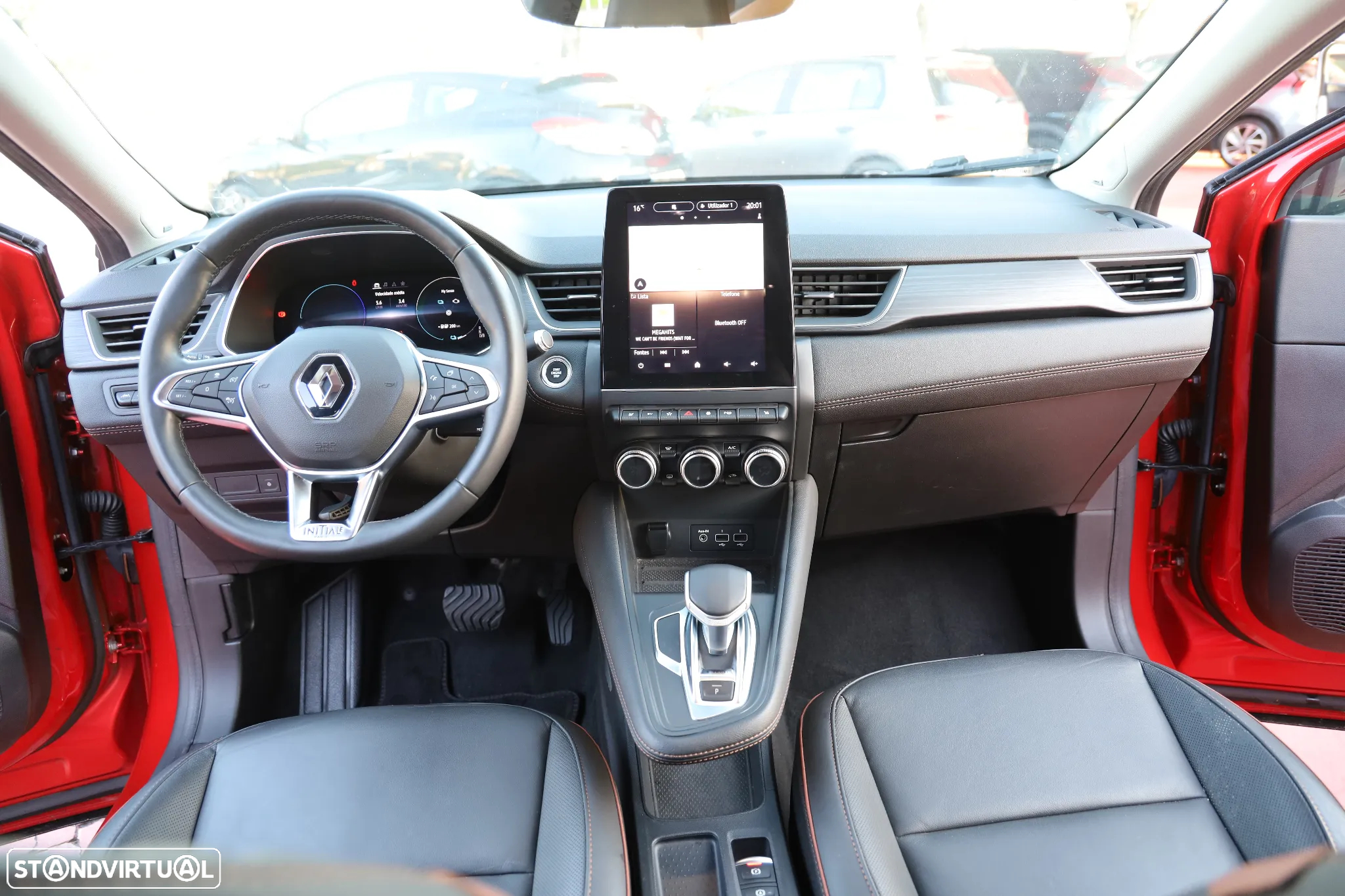 Renault Captur 1.6 E-Tech Plug-In Initiale Paris - 31