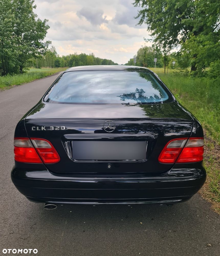 Mercedes-Benz CLK - 29