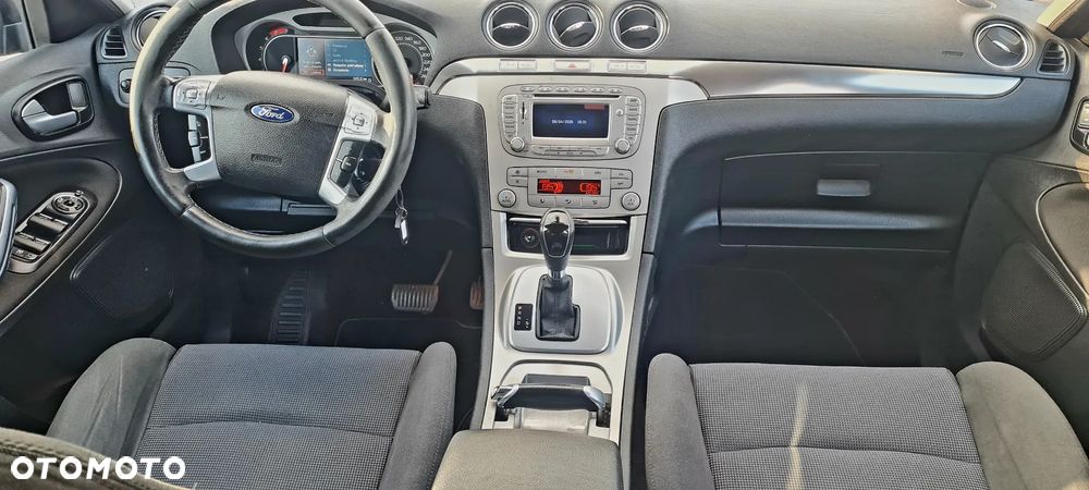 Ford S-Max 2.3 Titanium - 20