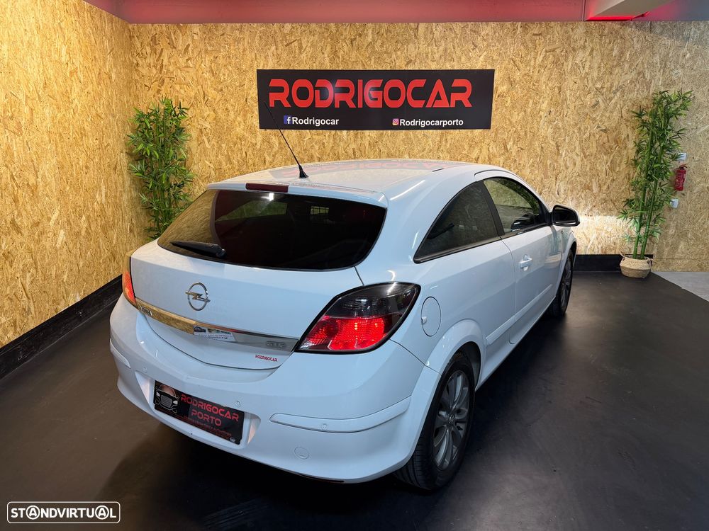 Opel Astra 1.3 Cdti GTC IVA Dedutivel - 3