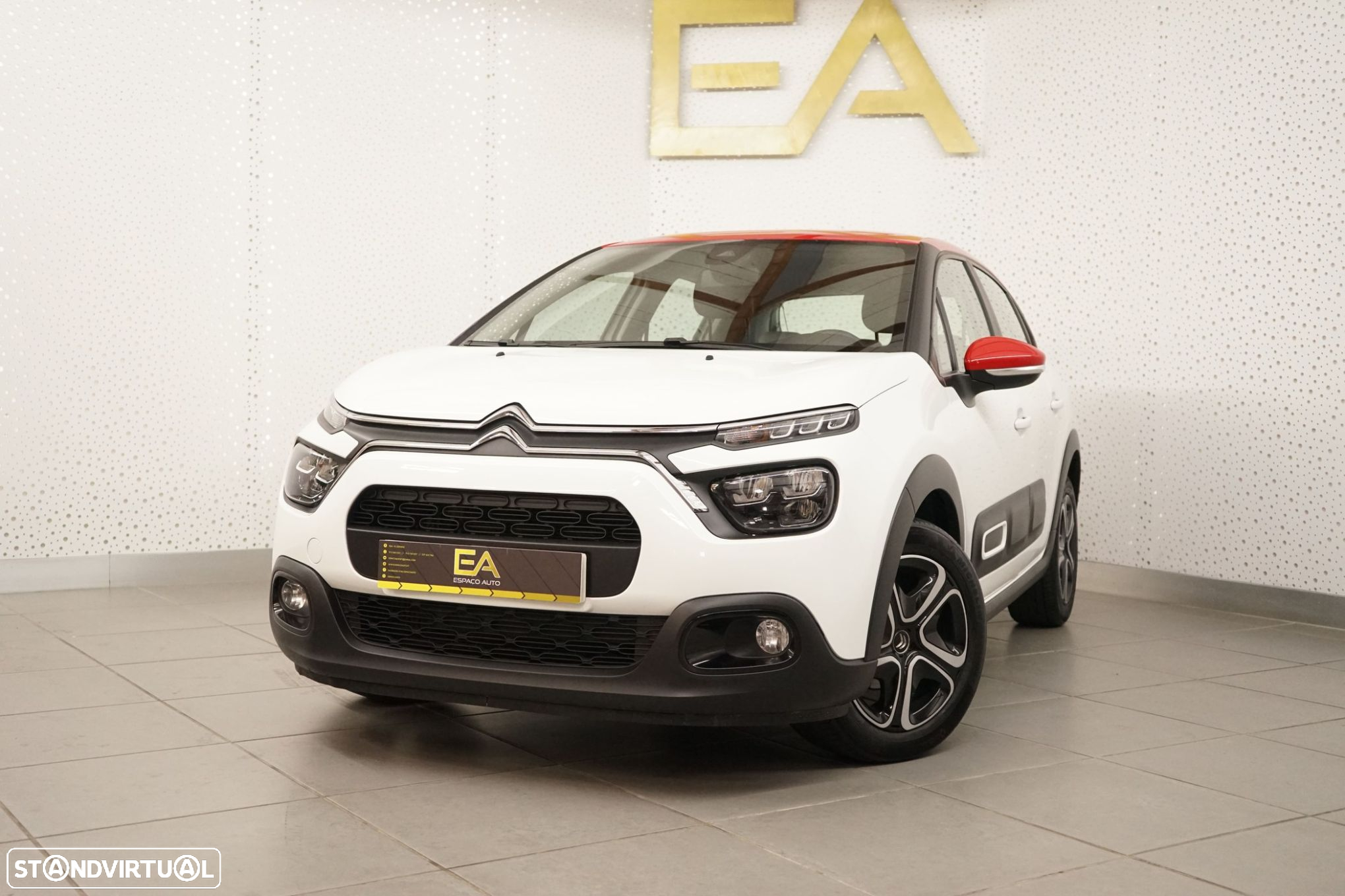 Citroën C3 1.2 PureTech Shine - 3