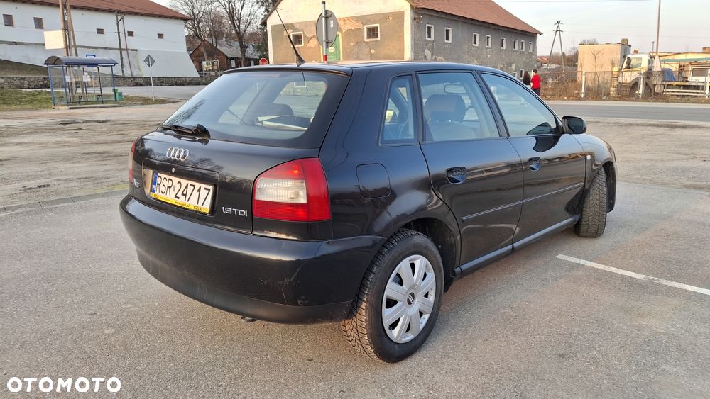Audi A3 Sportback - 4