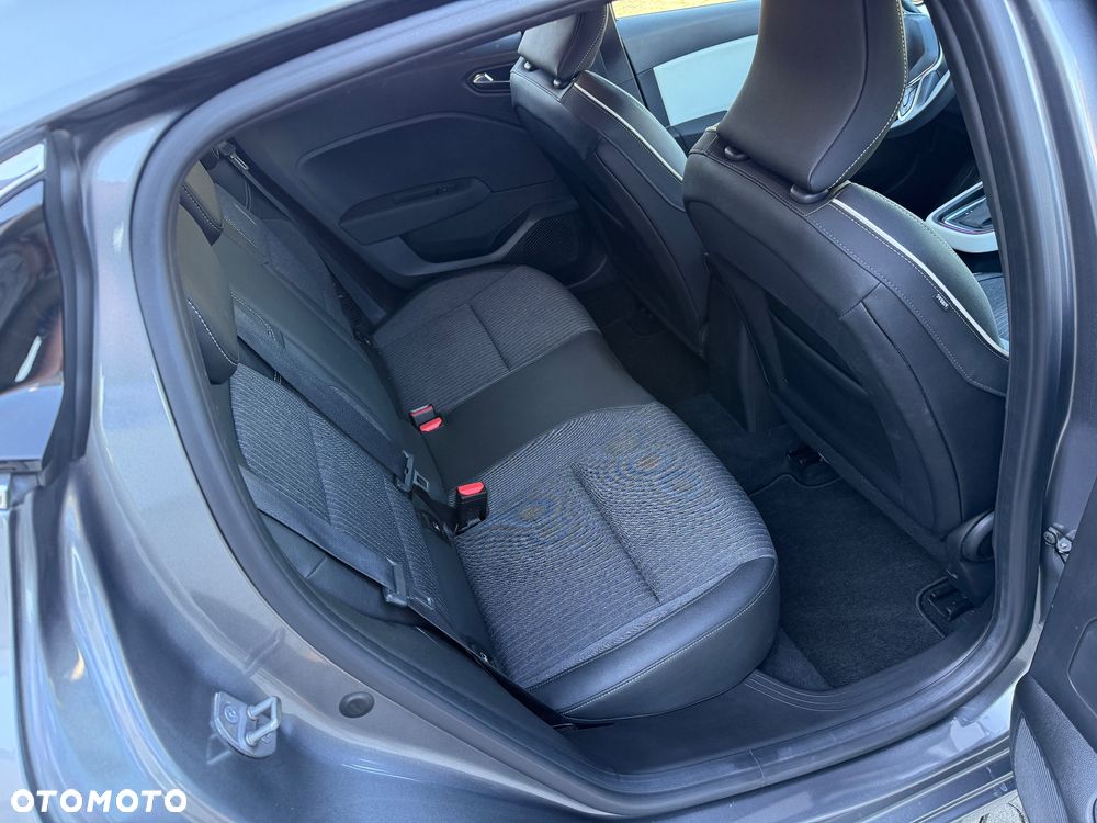 Renault Clio - 18