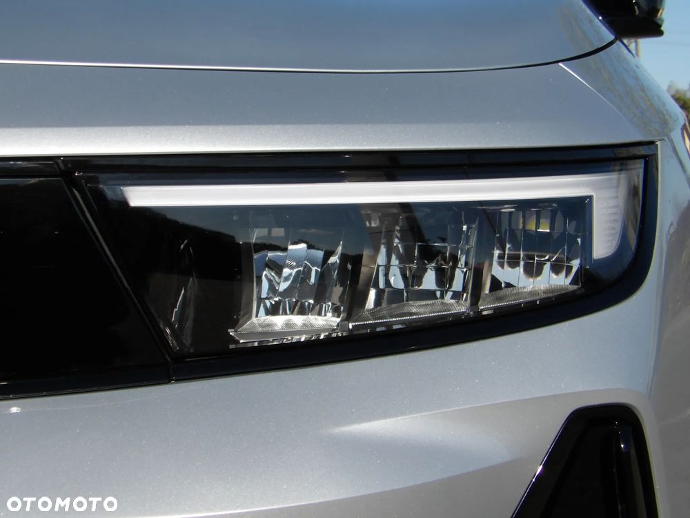 Opel Astra 1.2 T GS S&S - 5