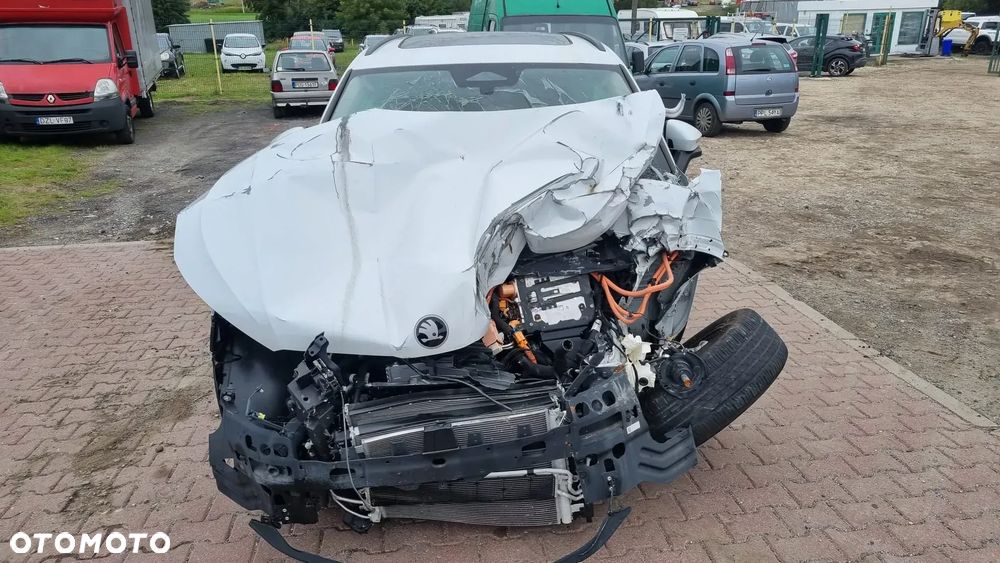 Skoda Kodiaq 1.5 TSI iV PHEV 4x2 Sportline DSG - 11