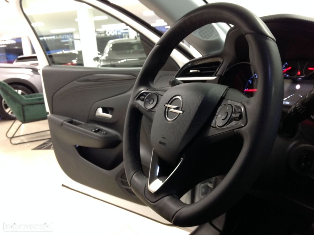 Opel Corsa 1.2 Business - 44