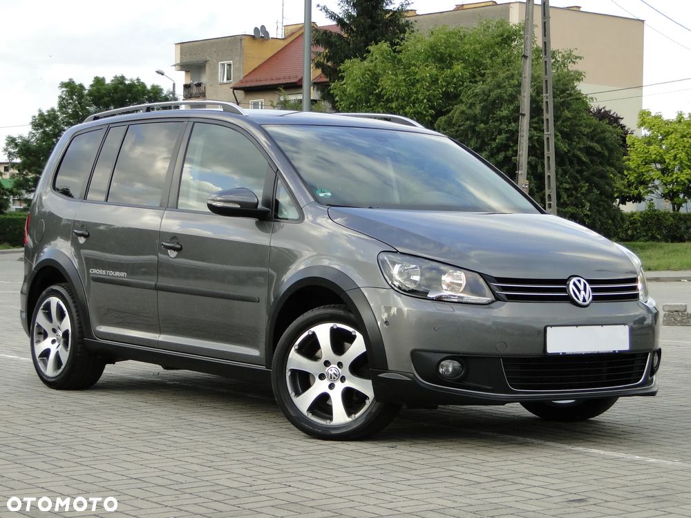 Volkswagen Touran 2.0 TDI DPF Cross - 2