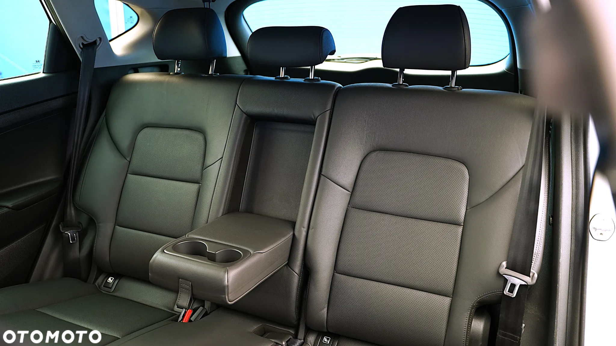 Hyundai Tucson 1.6 GDI BlueDrive Design 2WD - 22