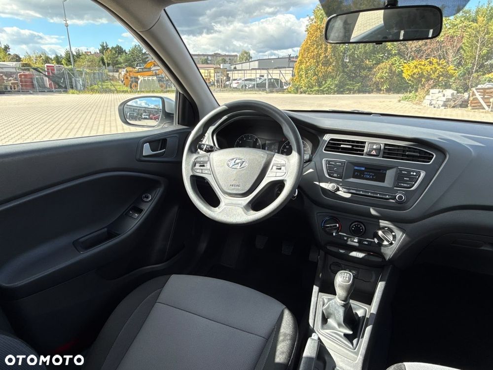 Hyundai i20 1.1 CRDi Comfort - 20