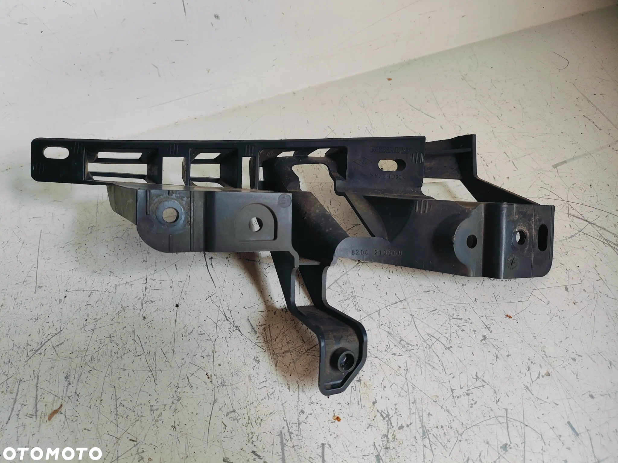 RENAULT MODUS ślizg zderzaka MOCOWANIE prawy przód 8200213560 - 6