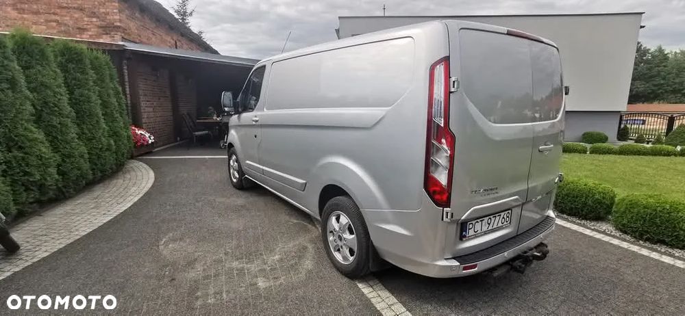 Ford Transit Custom - 10