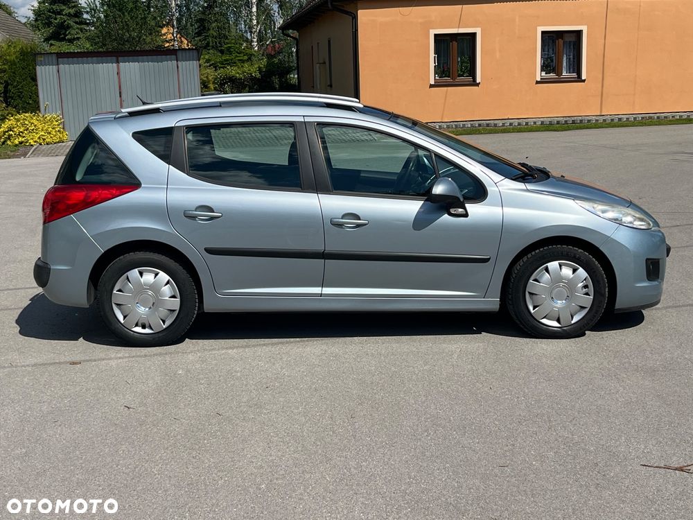 Peugeot 207 - 9