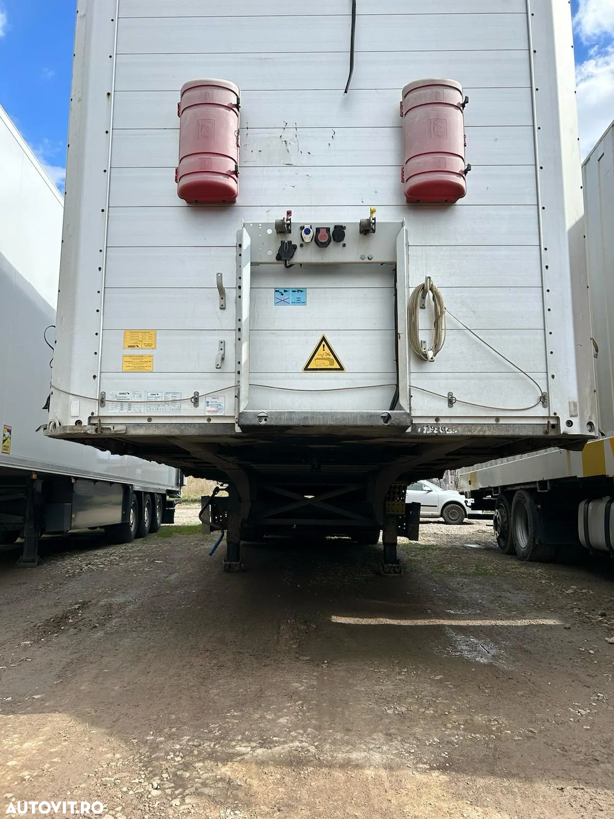 Schmitz Cargobull MEGA - 12